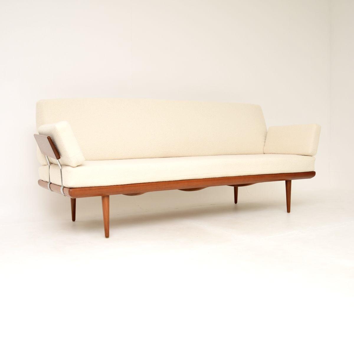 Danish Vintage Teak Sofa / Day Bed by Peter Hvidt & Orla Mølgaard-nielsen (1 of 9)
