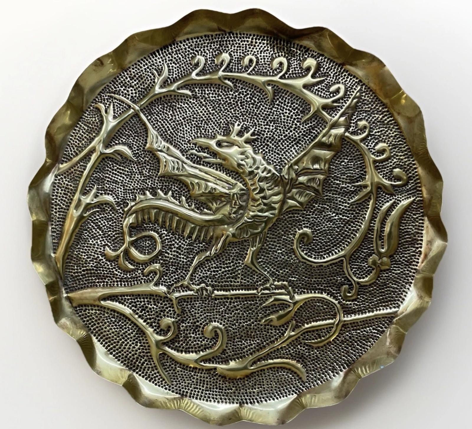 Arts & Crafts Repousse Brass Tray with Dragon / Griffin Designs Antique Victorian c.1880 (1 of 6) Arts & Crafts Repousse Brass Tray with Dragon / Griffin Designs Antique Victorian c.1880 (1 of 6)