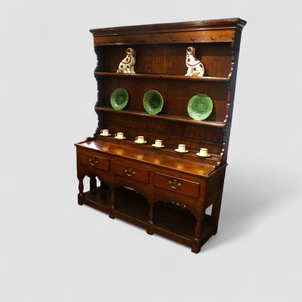 Antique Small Oak Cottage Dresser (1 of 9)