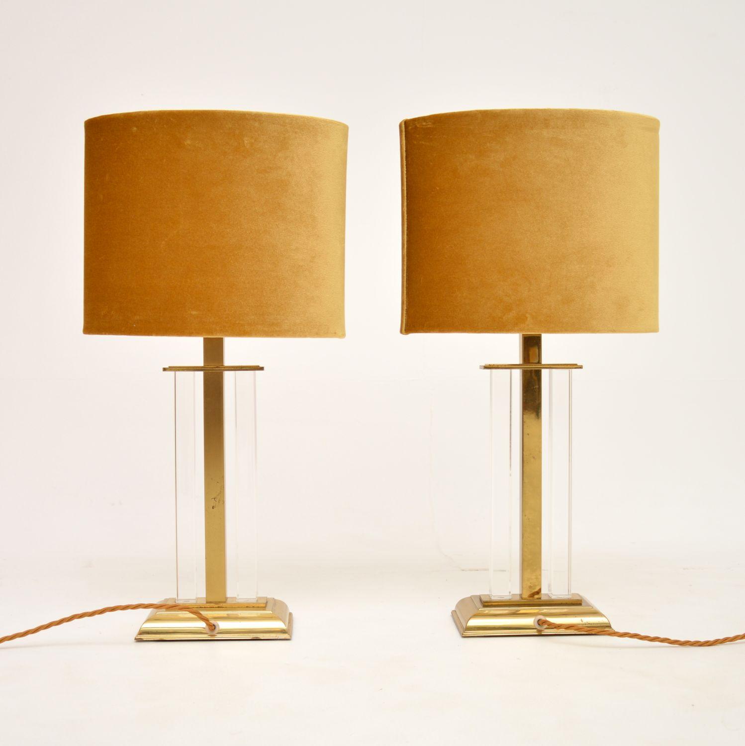 1970's Pair of Vintage Brass & Lucite Table Lamps (1 of 8) 1970's Pair of Vintage Brass & Lucite Table Lamps (1 of 8)
