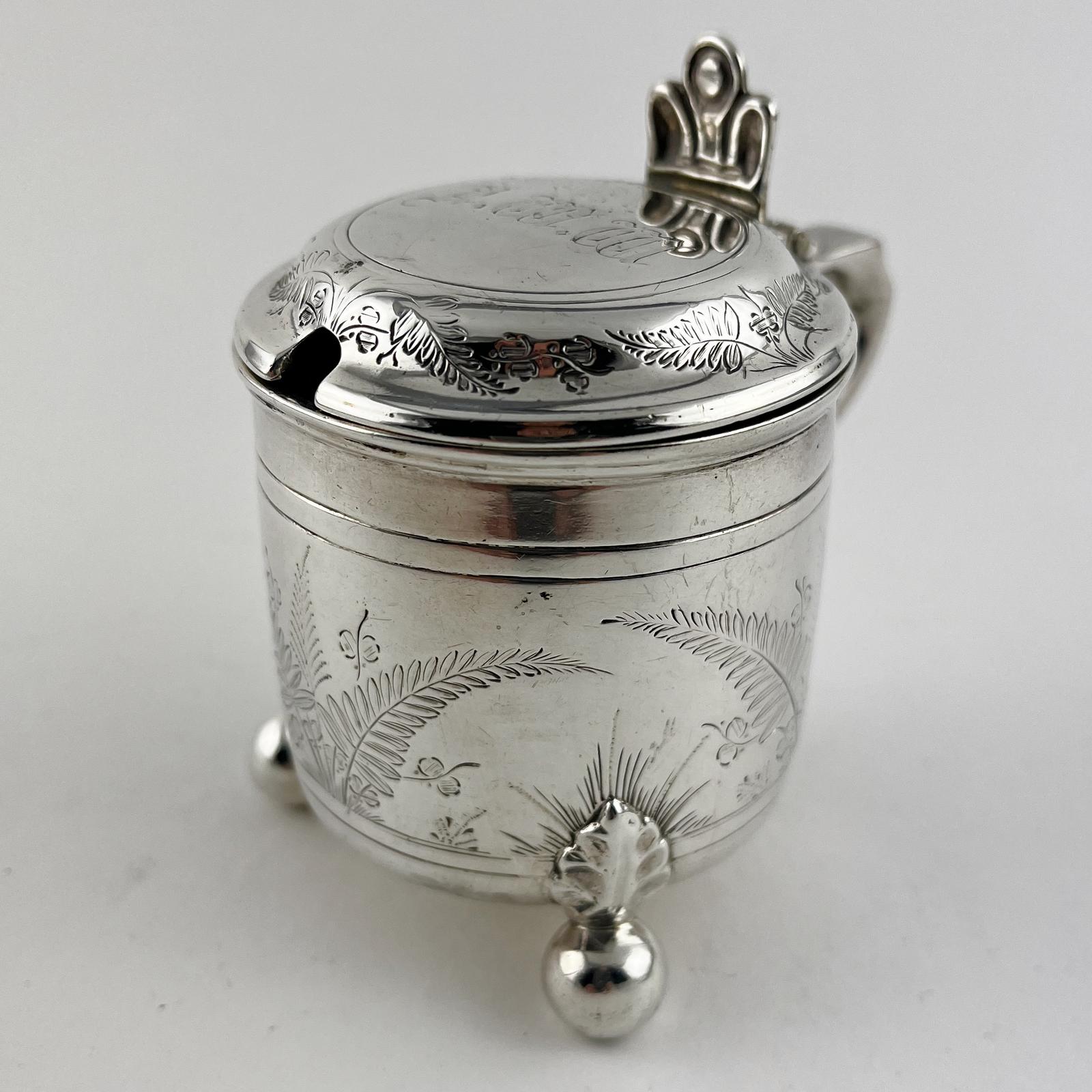Unusual Victorian Tankard Style Sterling Silver Mustard Pot (1 of 7) Unusual Victorian Tankard Style Sterling Silver Mustard Pot (1 of 7)