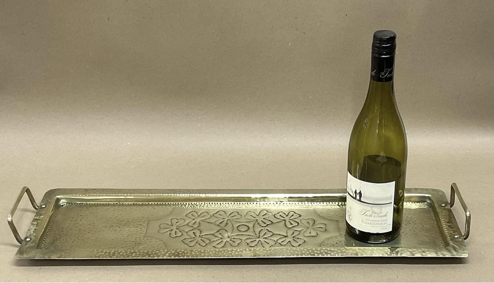 Arts and Crafts Brass Hammered Drinks Tray 63cm Antique C1900 (1 of 4) Arts and Crafts Brass Hammered Drinks Tray 63cm Antique C1900 (1 of 4)