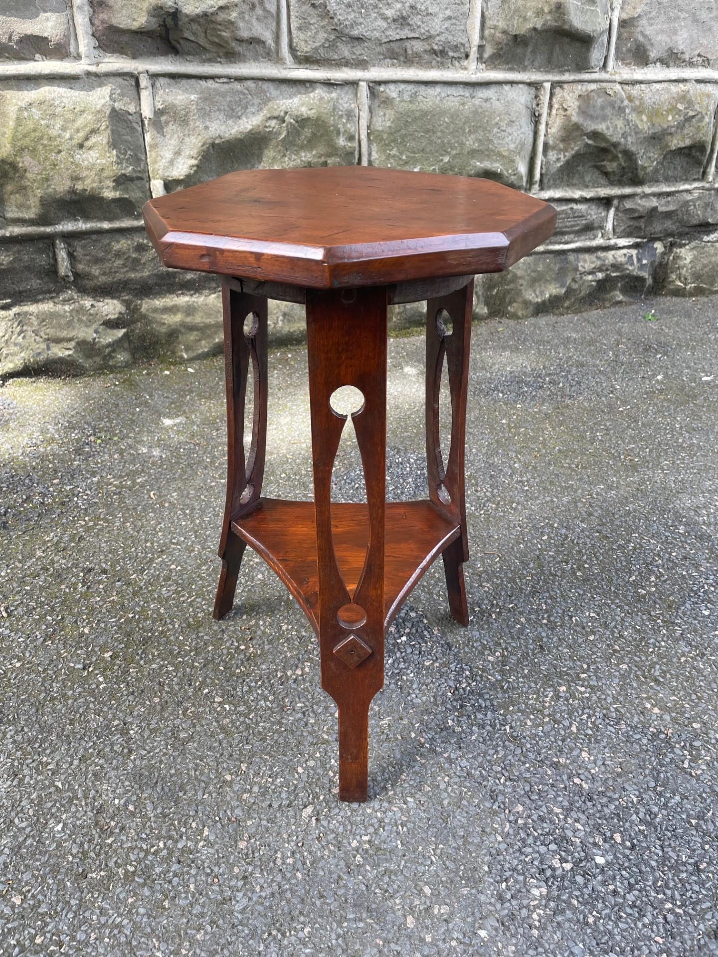 Arts & Crafts Small Table Stand (1 of 6) Arts & Crafts Small Table Stand (1 of 6)