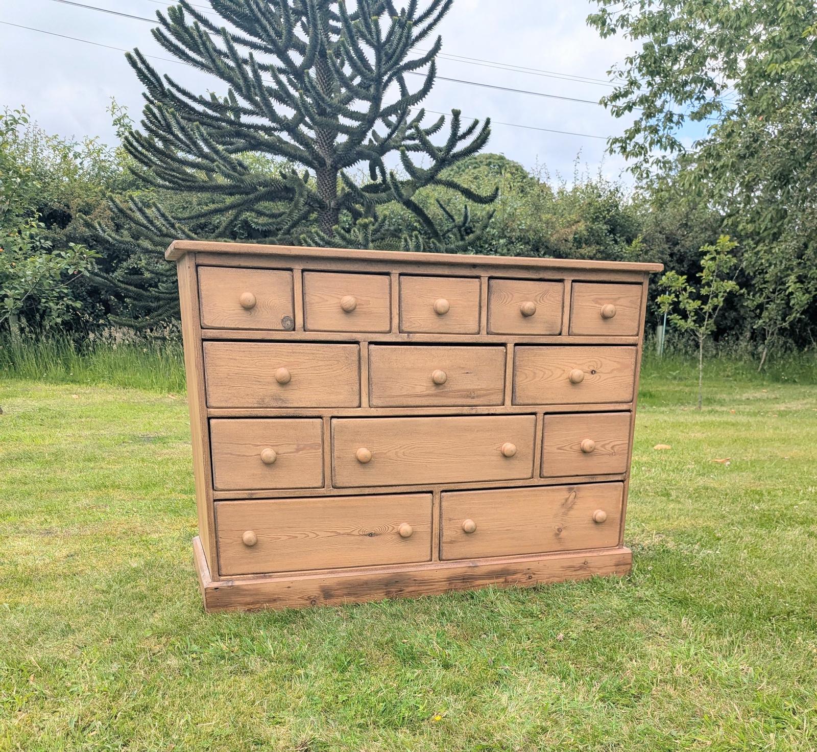 Vintage Victorian Style Pine Chest 13 Drawers - Delivery Available 0347 (1 of 11) Vintage Victorian Style Pine Chest 13 Drawers - Delivery Available 0347 (1 of 11)