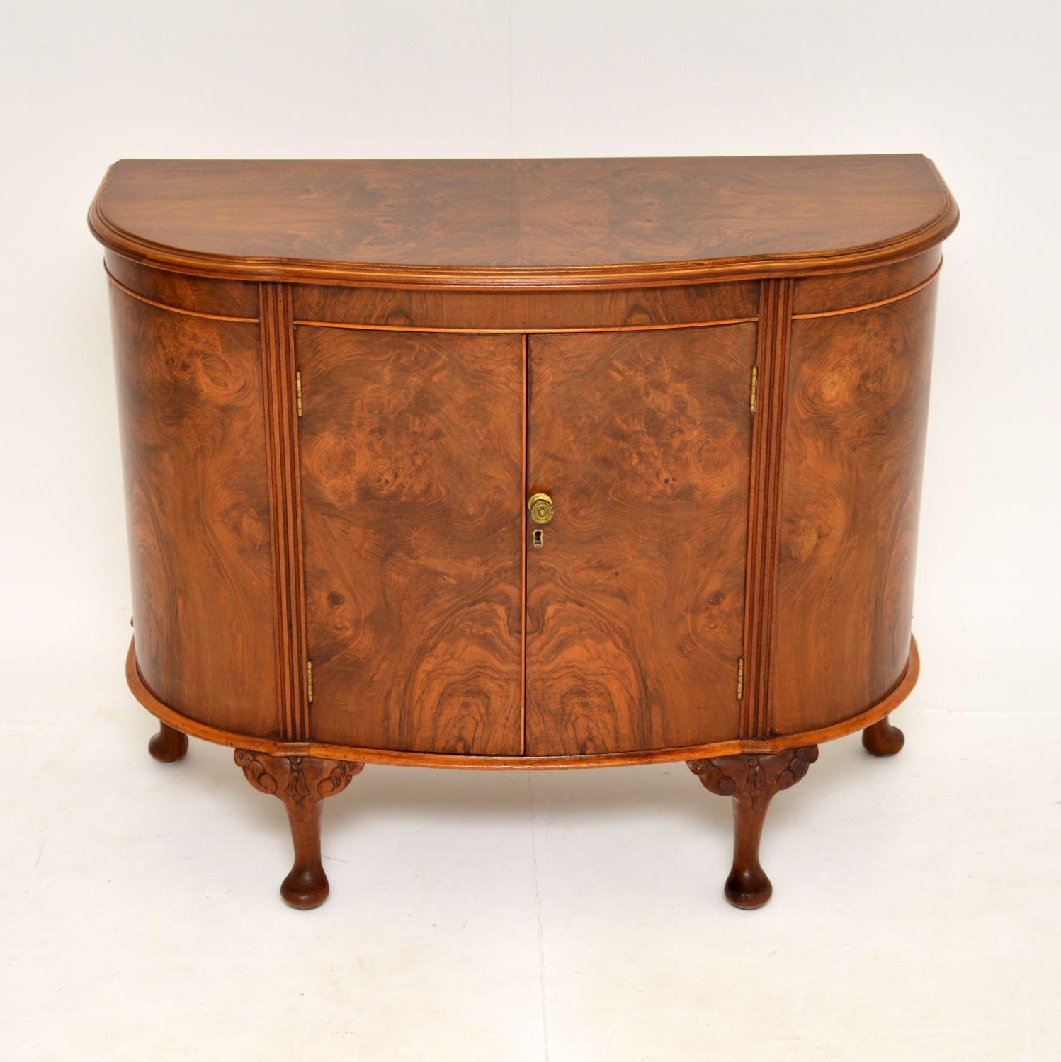 Queen Anne Style Burr Walnut Cabinet c.1930 (1 of 9) Queen Anne Style Burr Walnut Cabinet c.1930 (1 of 9)