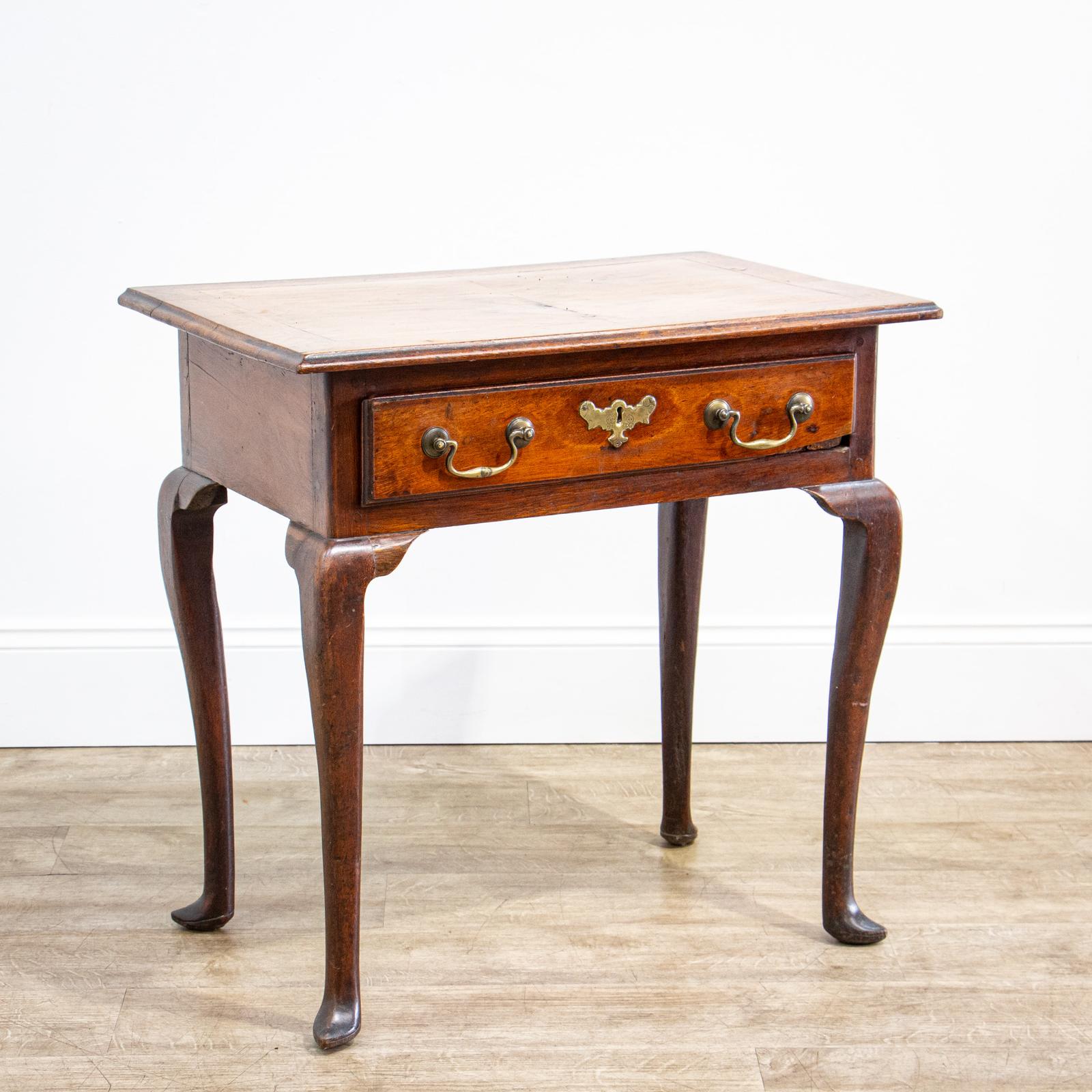 Early Georgian Oak & Walnut Side Table with Imperfection (1 of 12) Early Georgian Oak & Walnut Side Table with Imperfection (1 of 12)