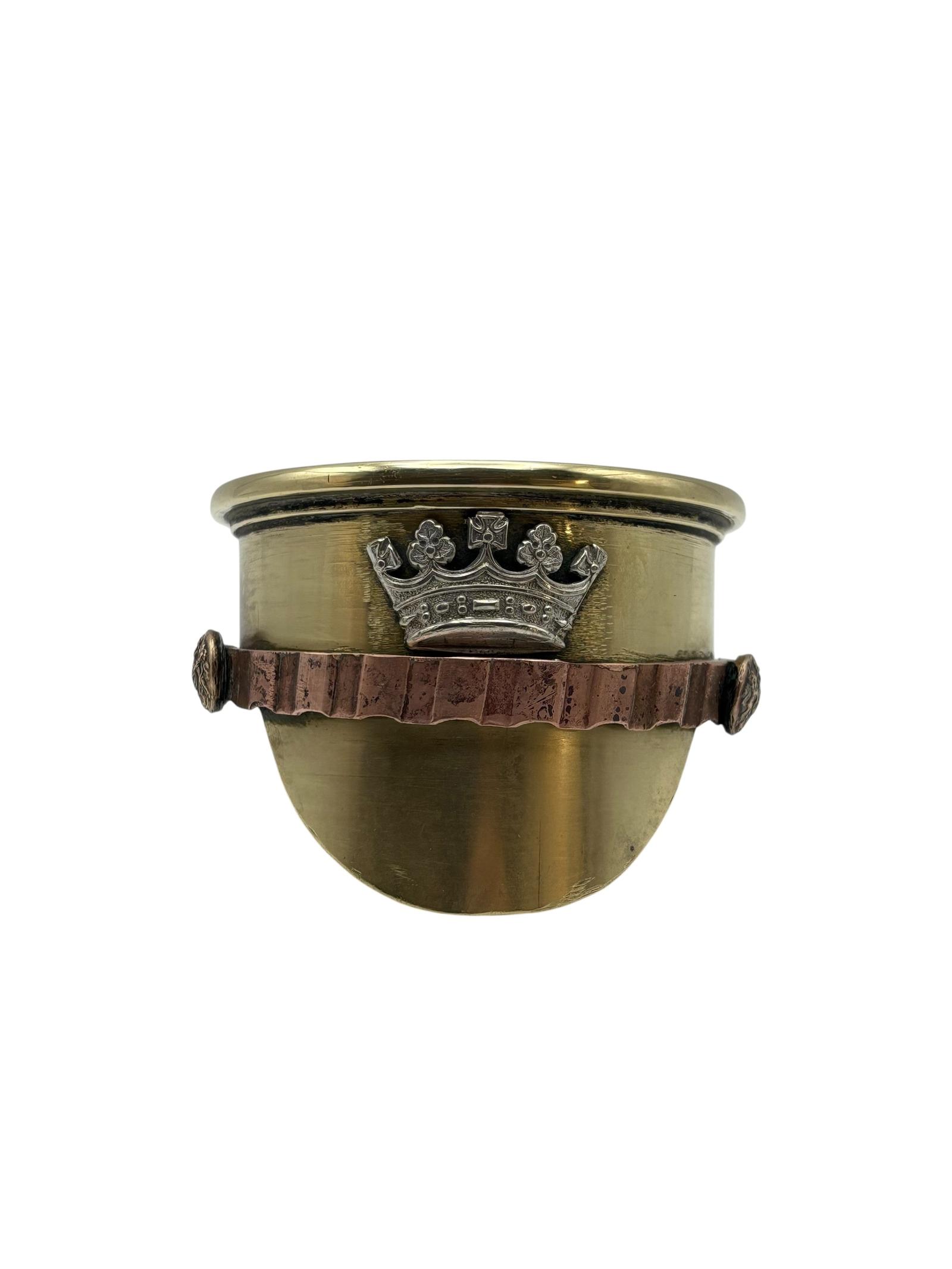 World War I Trench Art Brass Shell Case - Crown Motif (1 of 7) World War I Trench Art Brass Shell Case - Crown Motif (1 of 7)