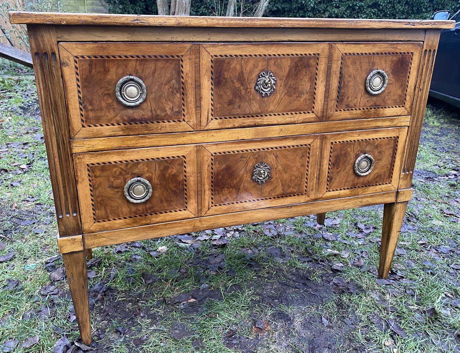 Two Drawer Burr Walnut Commode (1 of 7) Two Drawer Burr Walnut Commode (1 of 7)