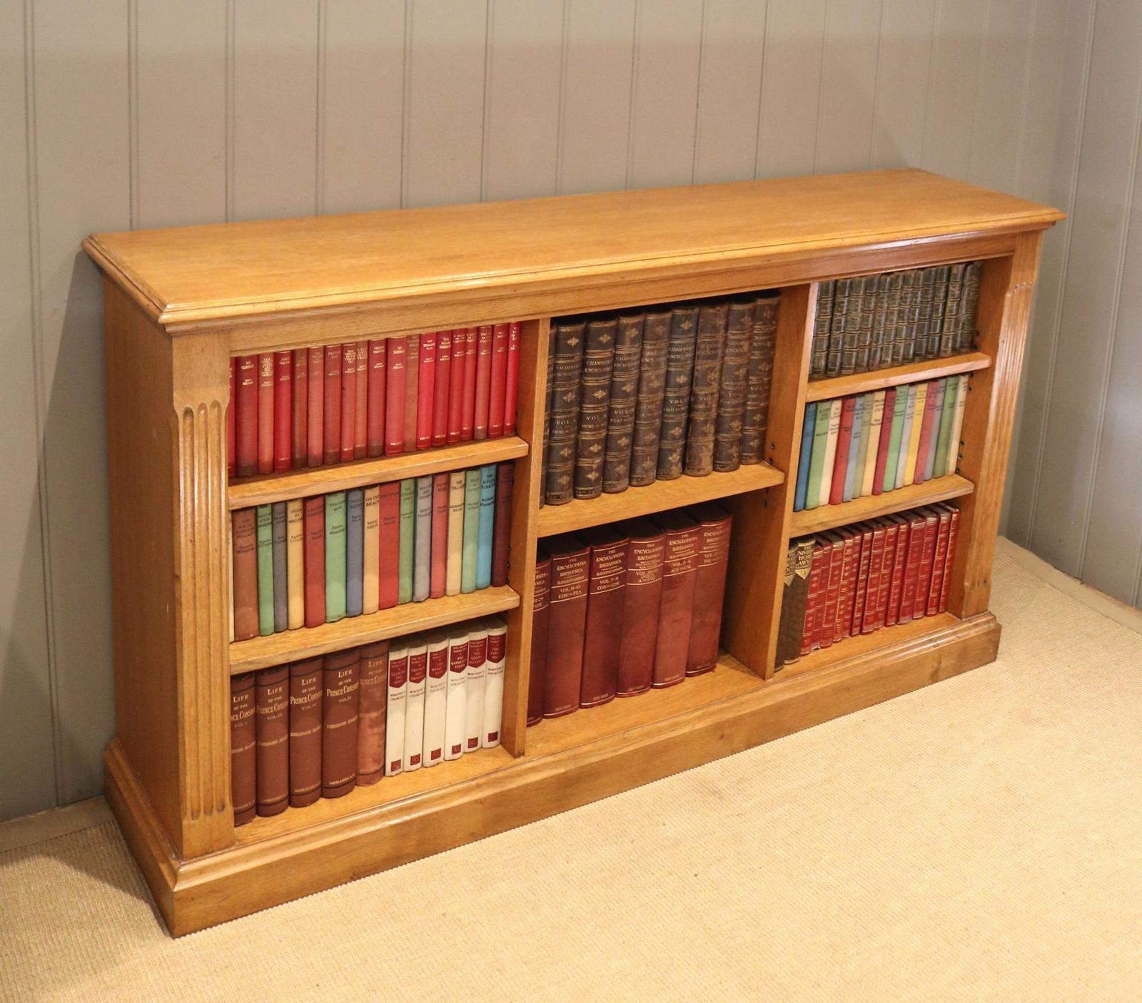 Substantial Long Low Light Oak Bookcase (1 of 13) Substantial Long Low Light Oak Bookcase (1 of 13)