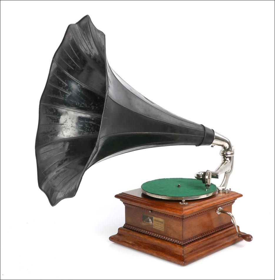 Antique French His Master’s Voice Monarch Gramophone. France Circa 1912 (1 of 23)