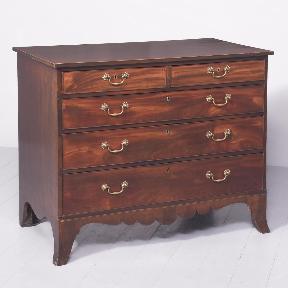 Late George III Mahogany Chest of Drawers (1 of 9) Late George III Mahogany Chest of Drawers (1 of 9)