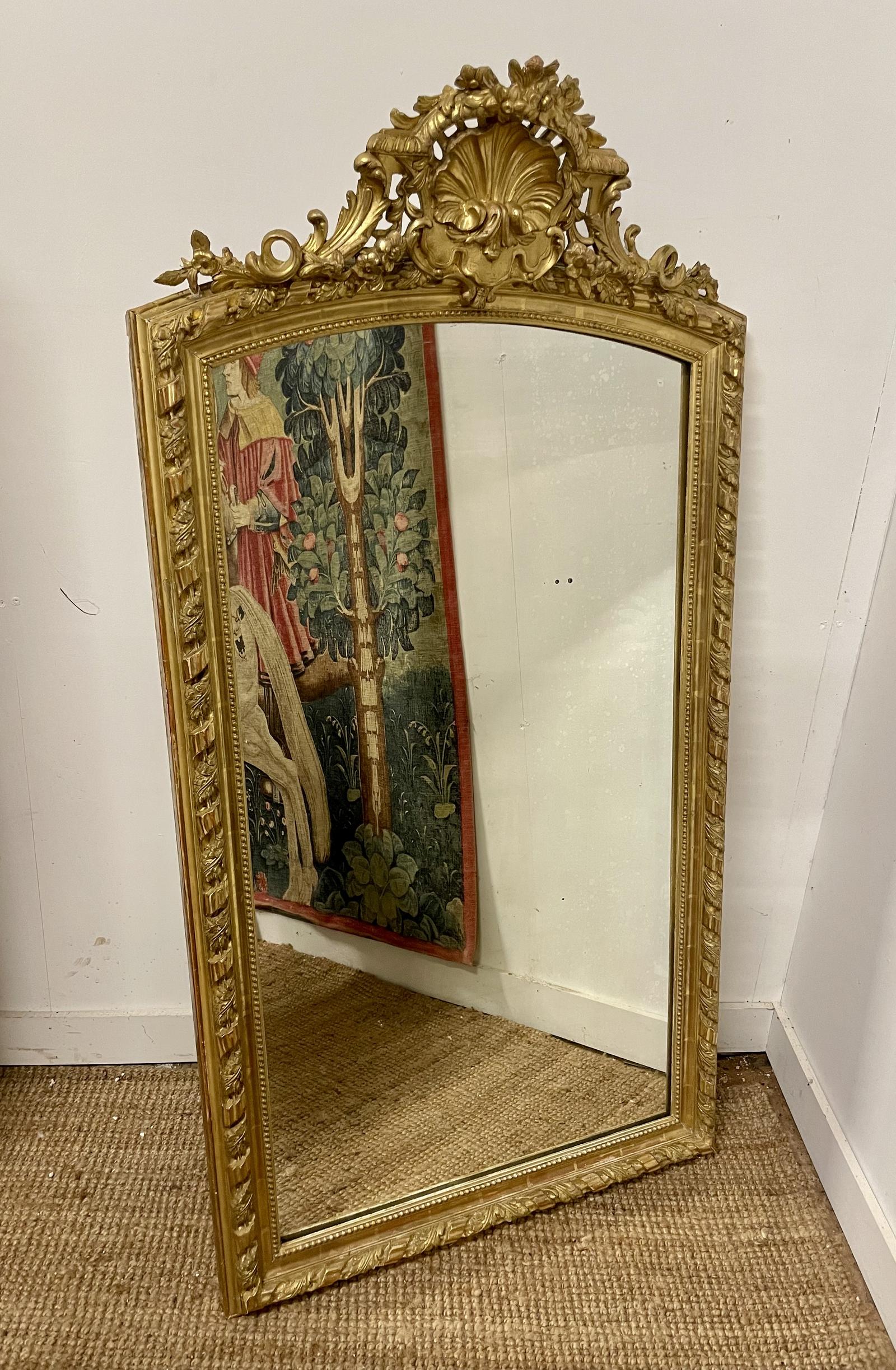 Decorative Late 19th Century Wall Mirror with Shell Motif (1 of 14)
