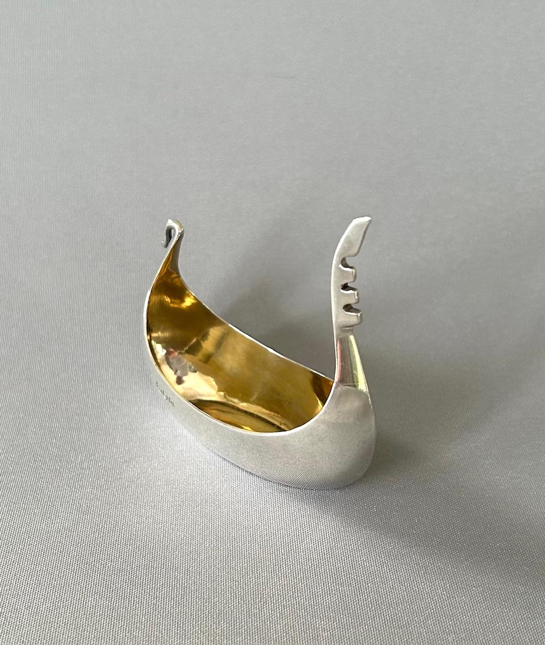 Rare Victorian Novelty Silver 'Viking Ship' Salt Tub (1 of 6) Rare Victorian Novelty Silver 'Viking Ship' Salt Tub (1 of 6)