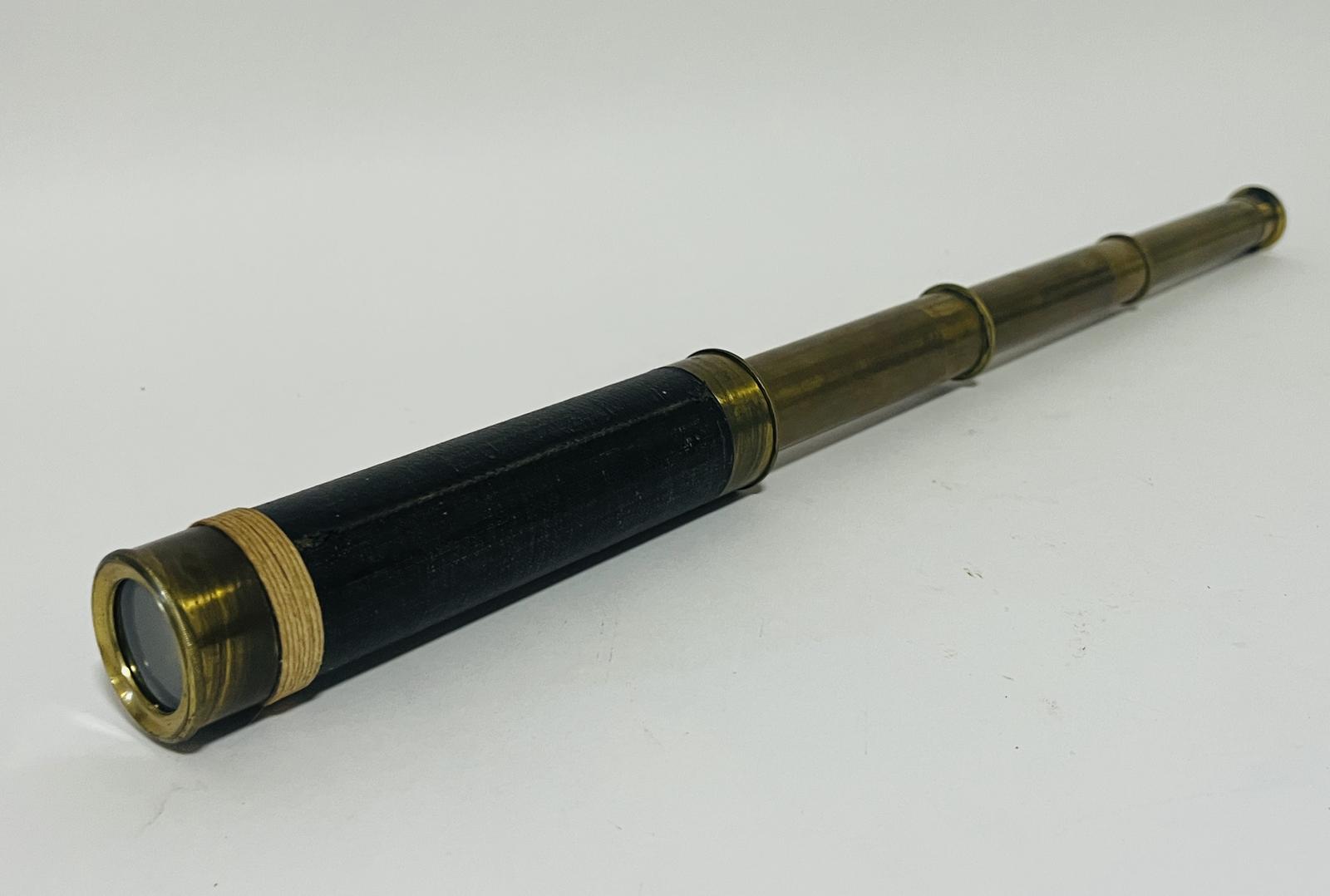 Antique 3-draw Pocket Telescope (1 of 8) Antique 3-draw Pocket Telescope (1 of 8)