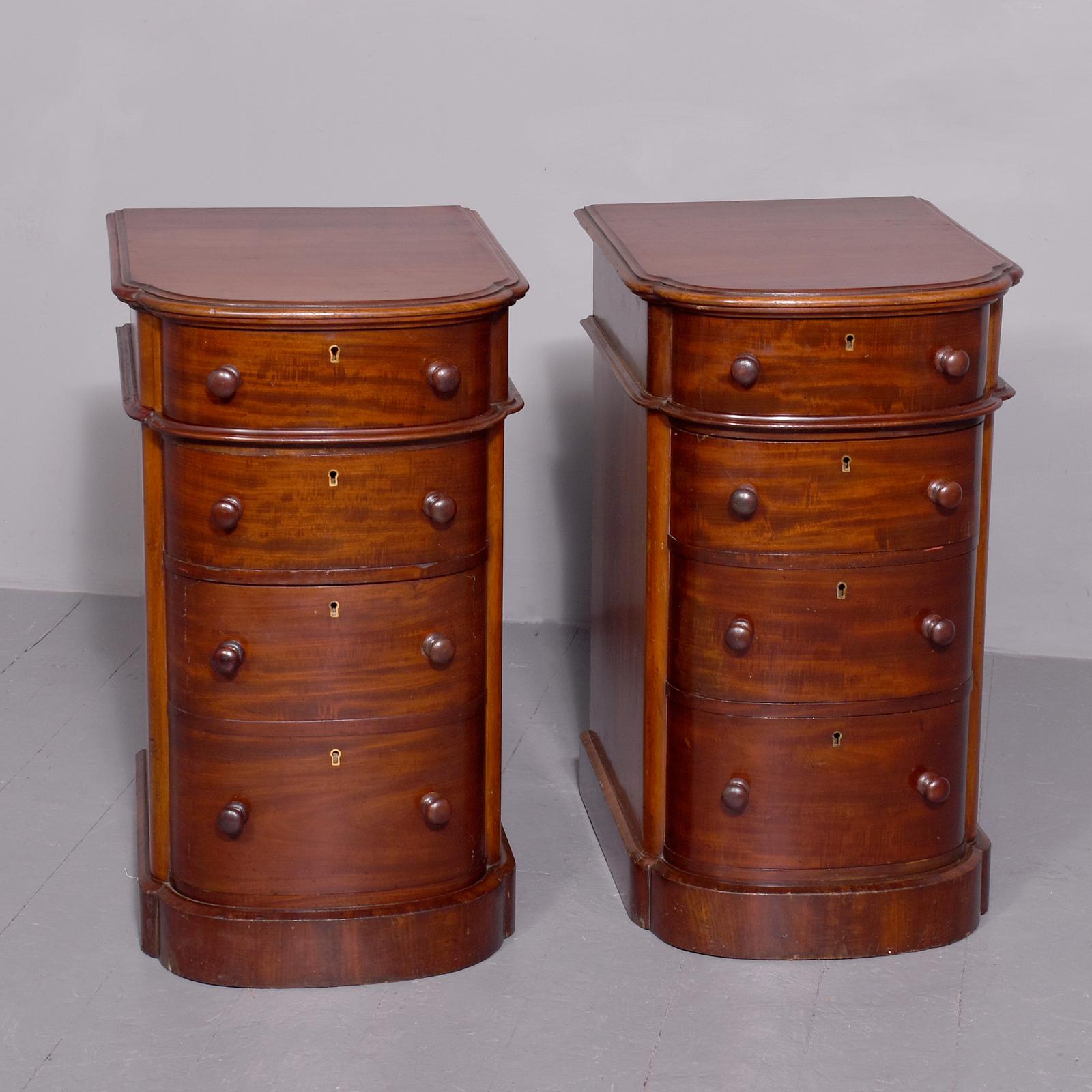 Pair of Victorian Small Mahogany Chest of Drawers / Bedside Lockers (1 of 11) Pair of Victorian Small Mahogany Chest of Drawers / Bedside Lockers (1 of 11)