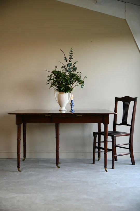 Georgian Style Extending Dining Table (1 of 13) Georgian Style Extending Dining Table (1 of 13)