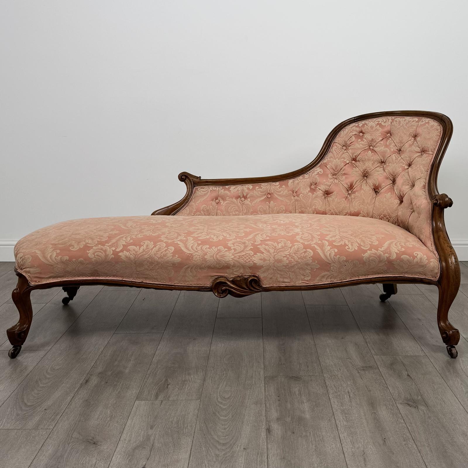 Antique 19th Century Fine Quality Chaise Lounge in Mahogany (1 of 11)