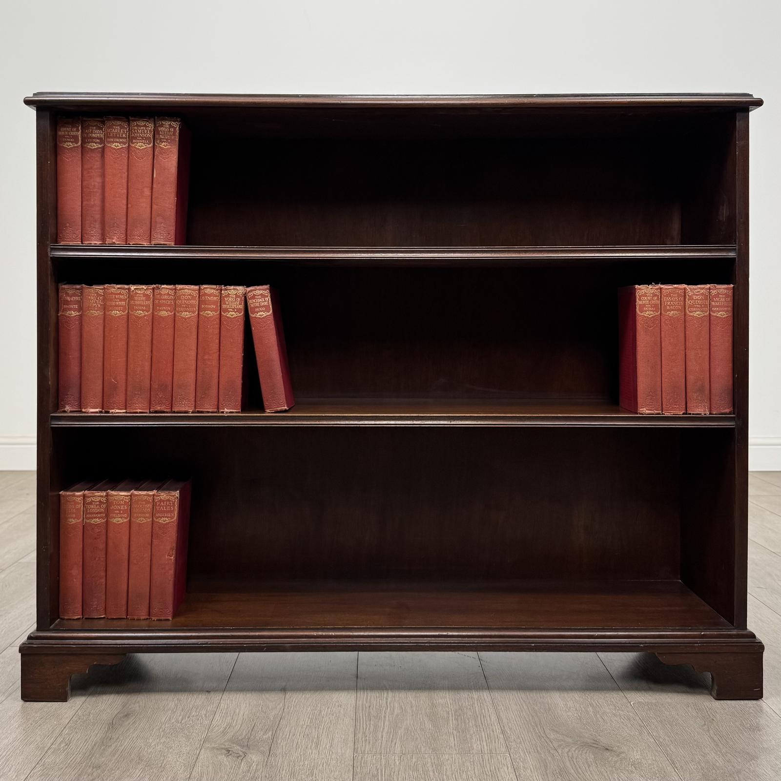 Antique 18th Century Georgian Open Bookcase in Mahogany (1 of 10) Antique 18th Century Georgian Open Bookcase in Mahogany (1 of 10)