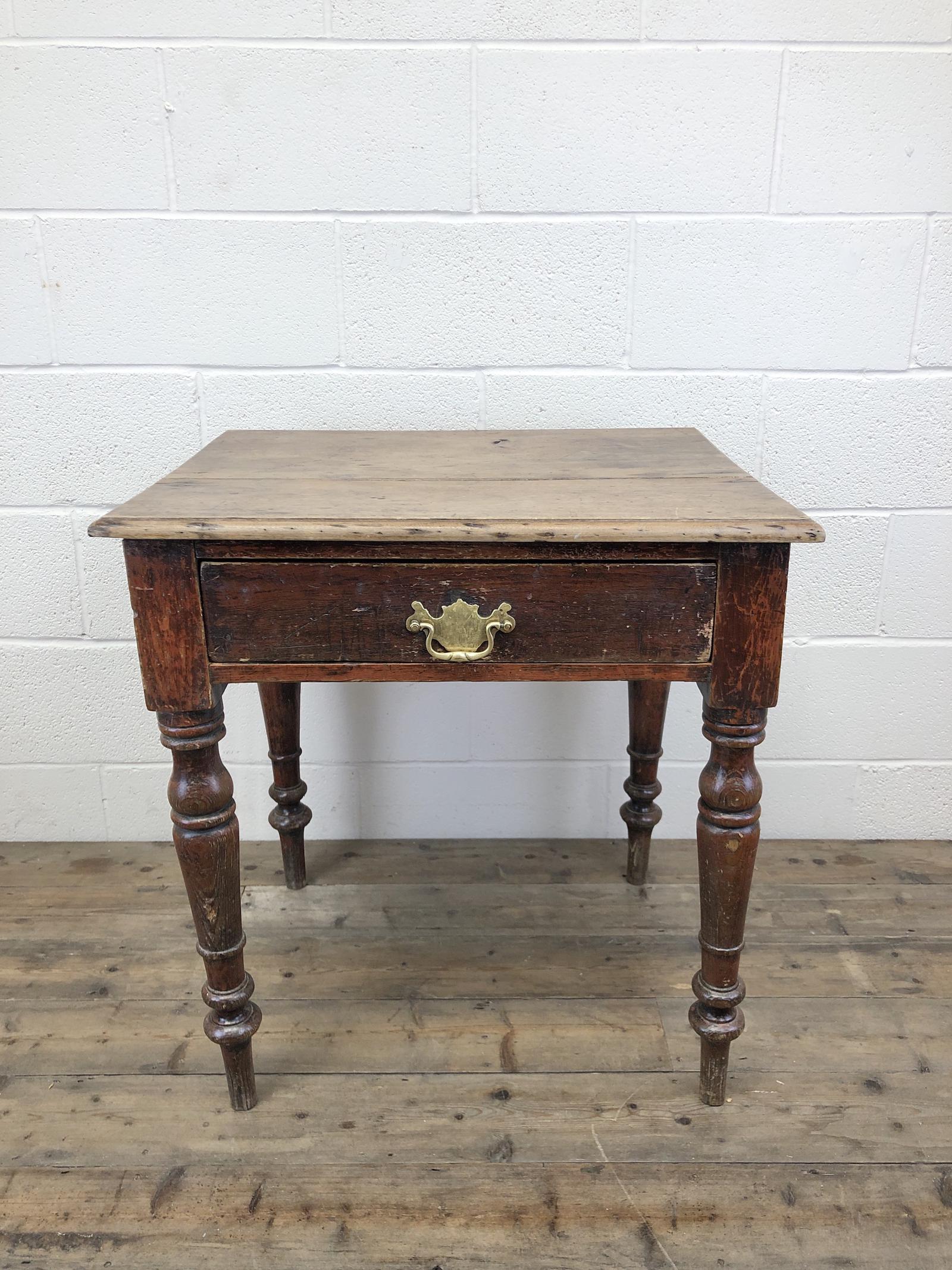 Small Georgian Oak and Pine Side Table with Drawer (1 of 11) Small Georgian Oak and Pine Side Table with Drawer (1 of 11)