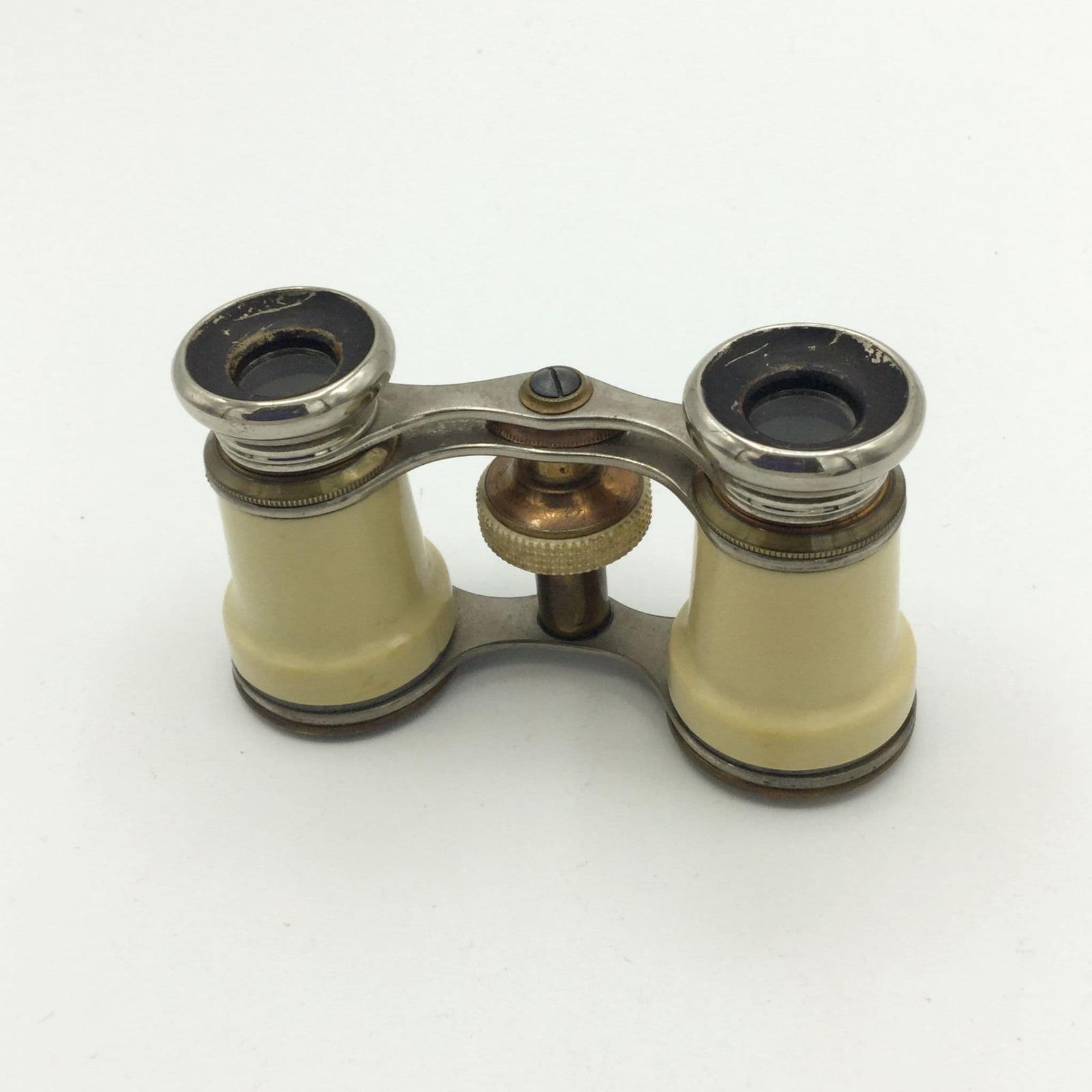 Vintage 1930s Ladies Ivorine Opera Glasses (1 of 5)