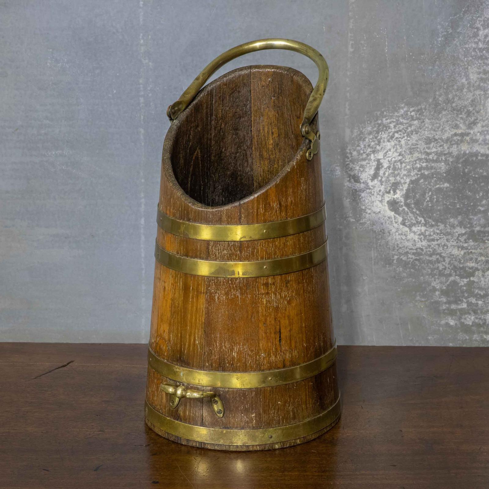 Edwardian Oak Coal Scuttle (1 of 11)