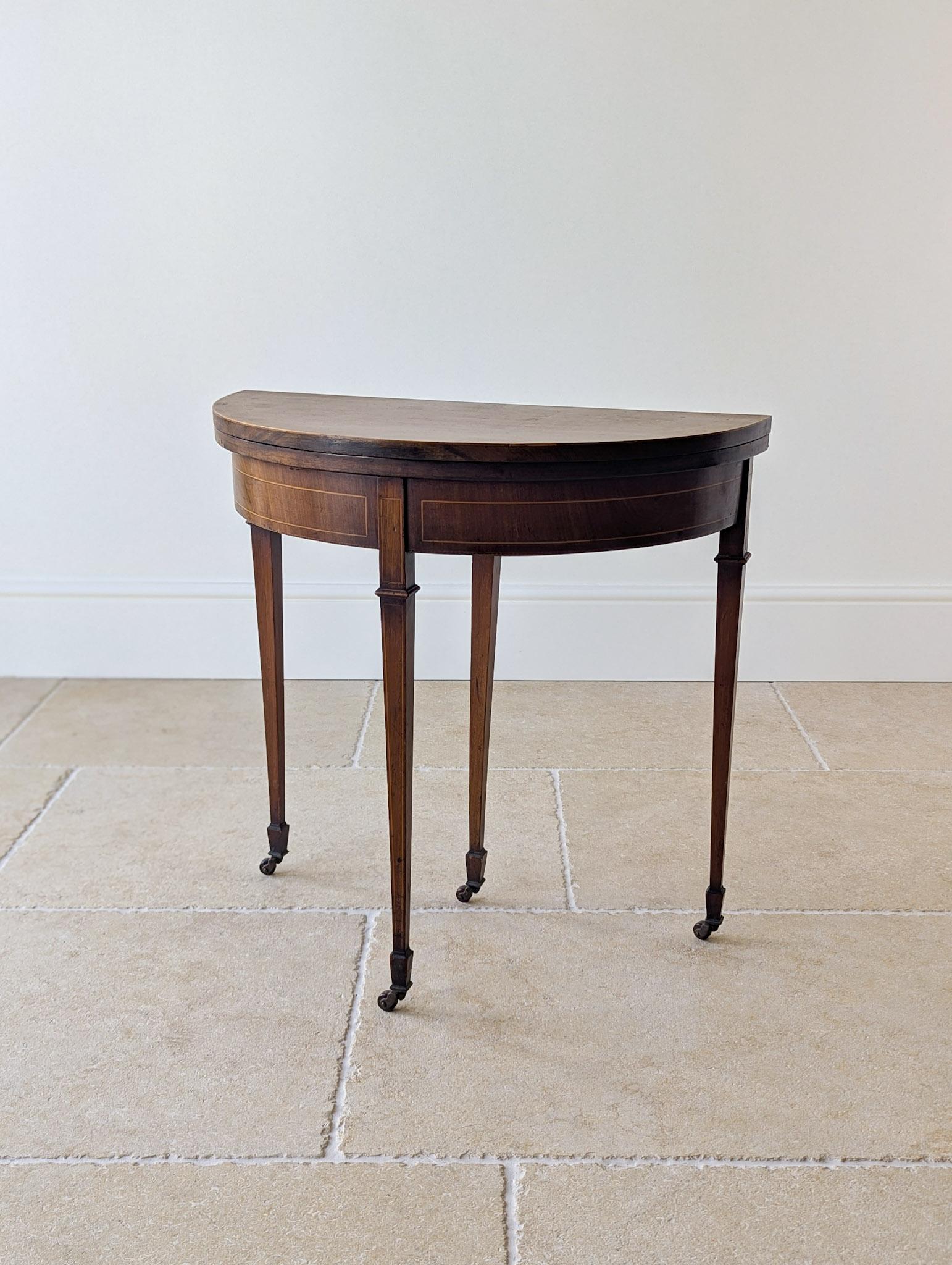 Antique Edwardian Mahogany Demilune Fold-over Card Table c.1905 (1 of 20) Antique Edwardian Mahogany Demilune Fold-over Card Table c.1905 (1 of 20)
