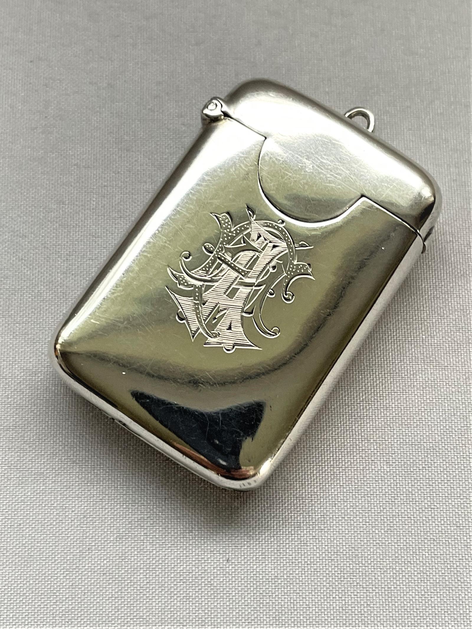 An Edwardian Chester Silver Vesta/Stamp Case Combo (1 of 7) An Edwardian Chester Silver Vesta/Stamp Case Combo (1 of 7)