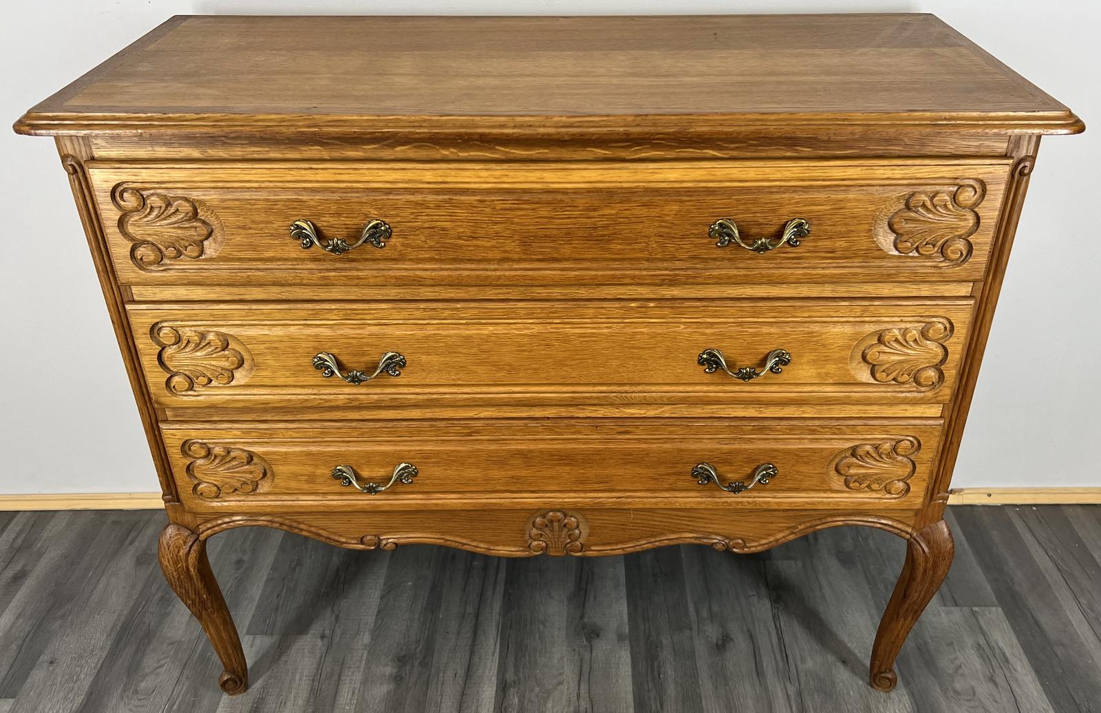 Vintage French Chest of Drawers / Sideboard (1 of 13) Vintage French Chest of Drawers / Sideboard (1 of 13)