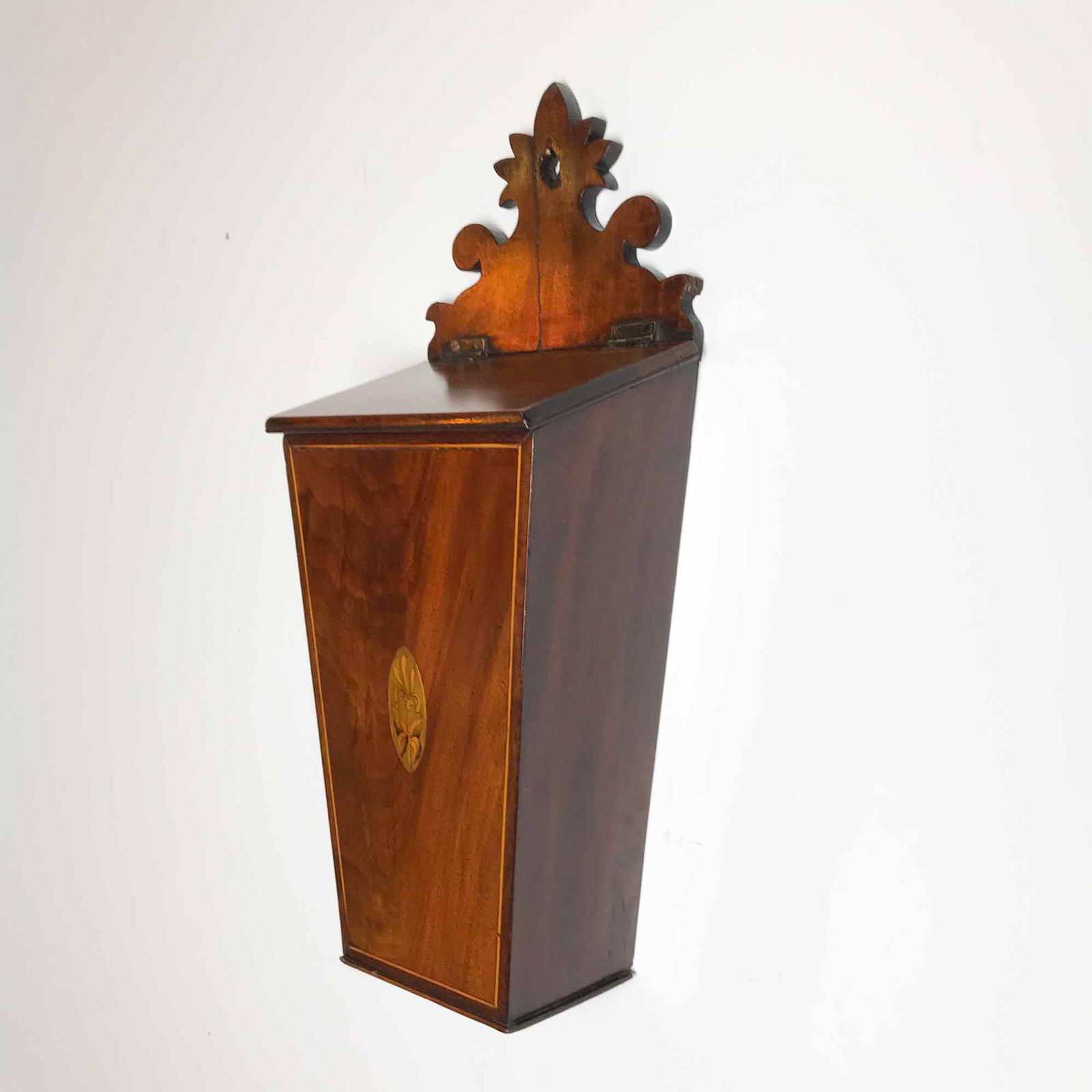 Georgian Mahogany Candle Box c.1800 (1 of 11) Georgian Mahogany Candle Box c.1800 (1 of 11)