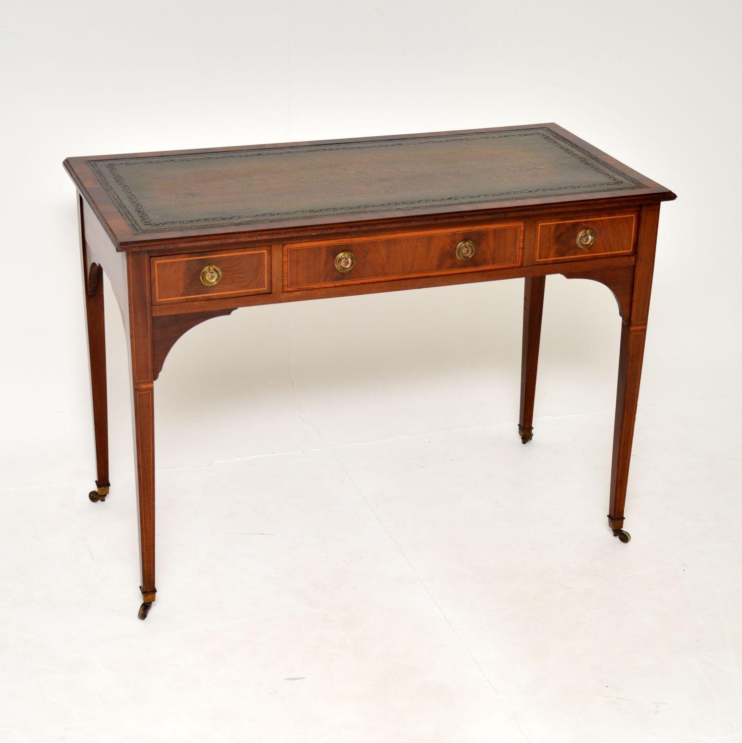 Antique Edwardian "Maple & Co" Mahogany Desk / Writing Table (1 of 10) Antique Edwardian "Maple & Co" Mahogany Desk / Writing Table (1 of 10)