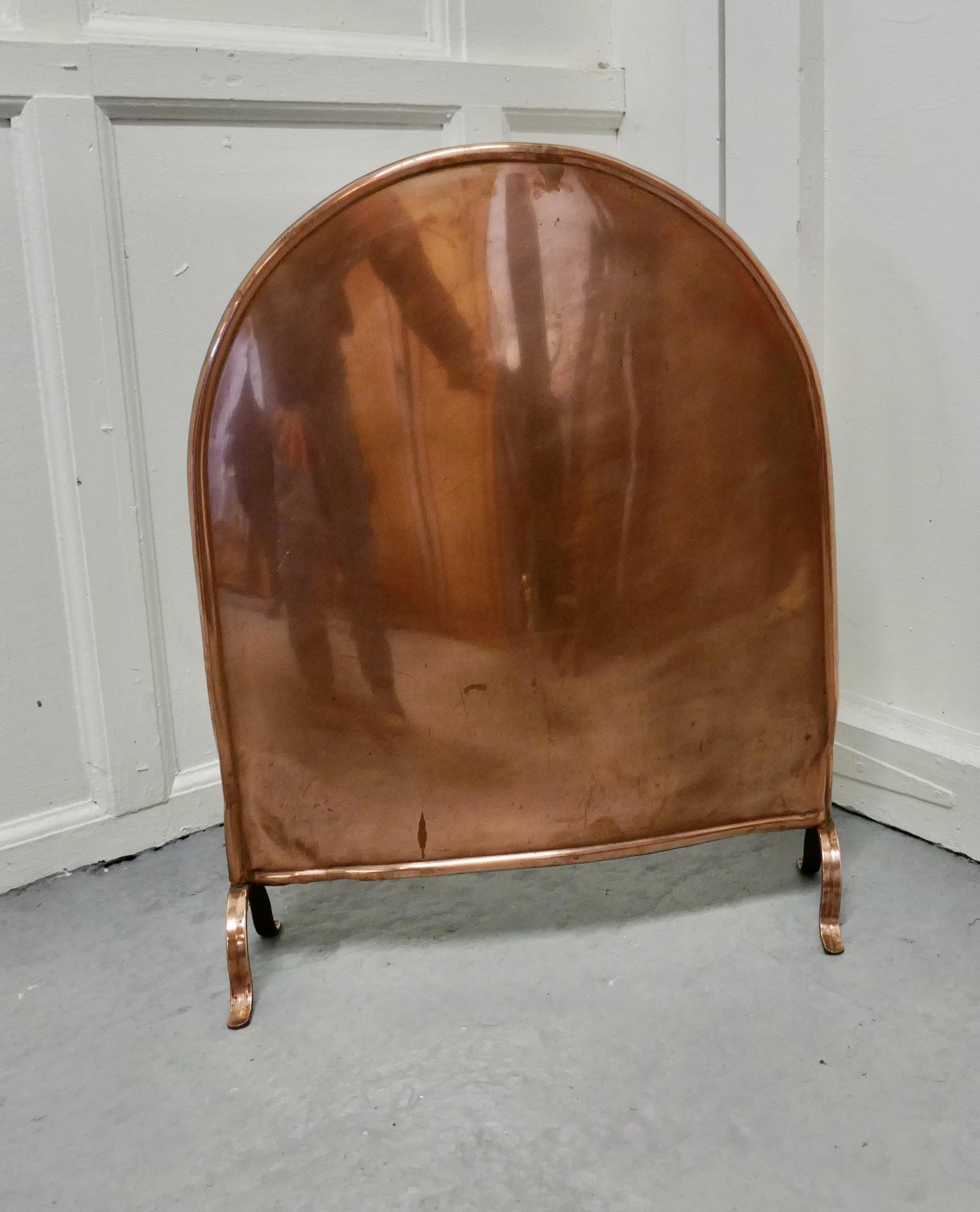 Art Nouveau Decorative Copper Fire Screen (1 of 5) Art Nouveau Decorative Copper Fire Screen (1 of 5)