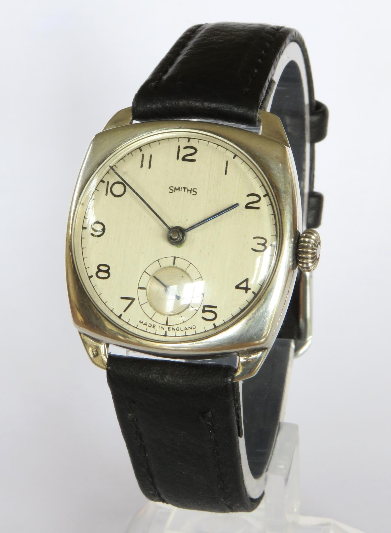 Watch : Gents Silver 1940s Smiths Wrist Watch (1 of 5)