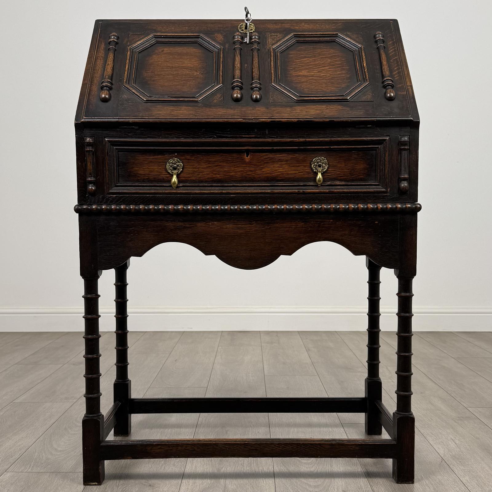Antique 20th Century Jacobean Style Bureau in Oak (1 of 13)