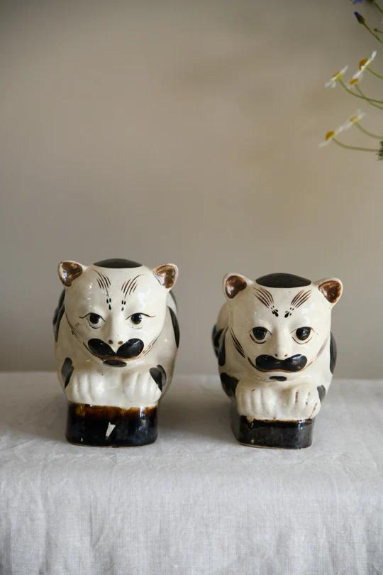 Pair of Chinese Stoneware Head Rests (1 of 10)