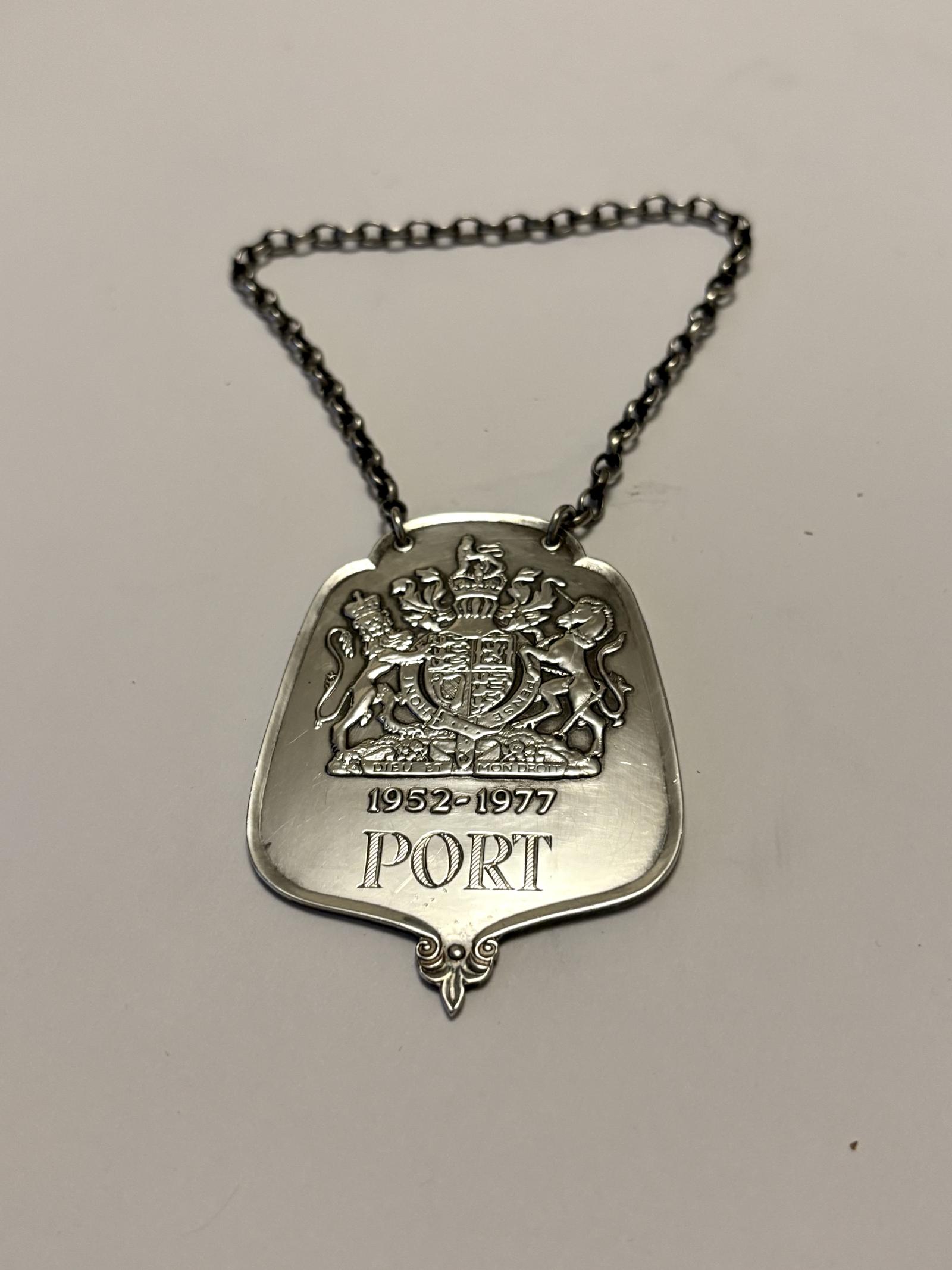 Sterling Silver Ltd Ed Decanter Label PORT Queens Jubilee 1977 Roberts & Belk (1 of 6)