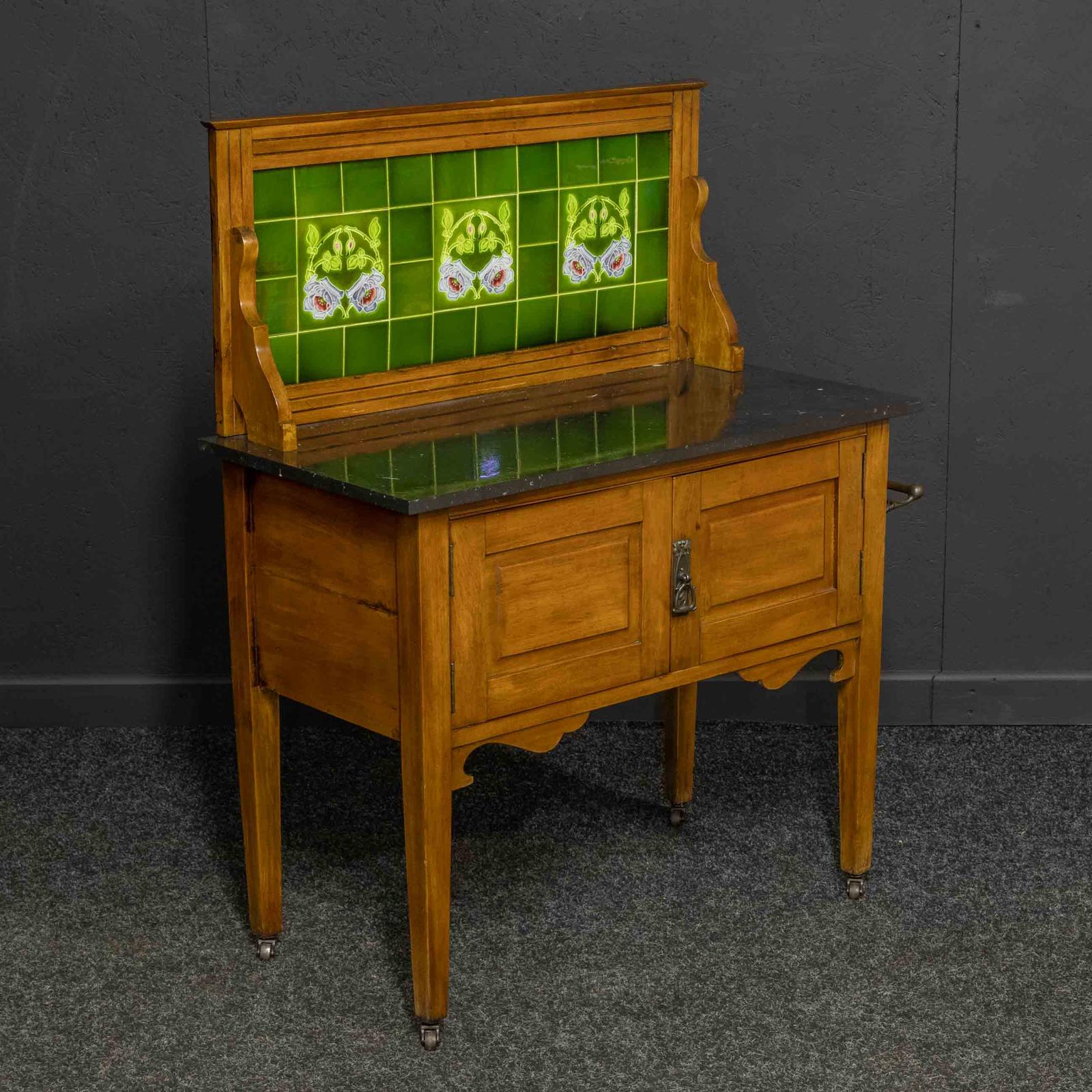 Edwardian Satin Walnut Washstand (1 of 12)