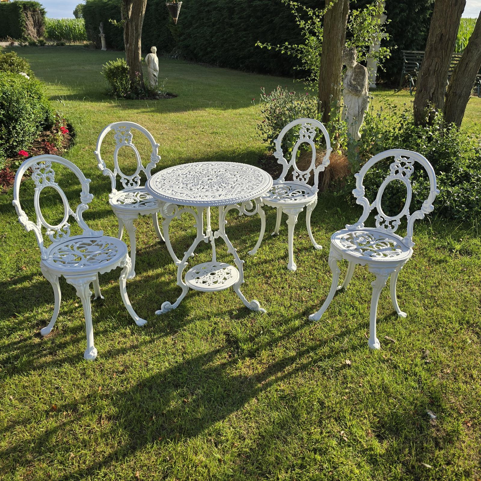 Super Vintage Conservatory Garden Table and Chairs (1 of 10)