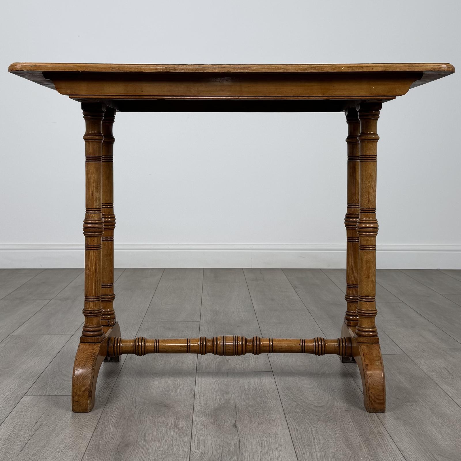 Antique 19th Century Fine Quality Side Table in Oak (1 of 9)