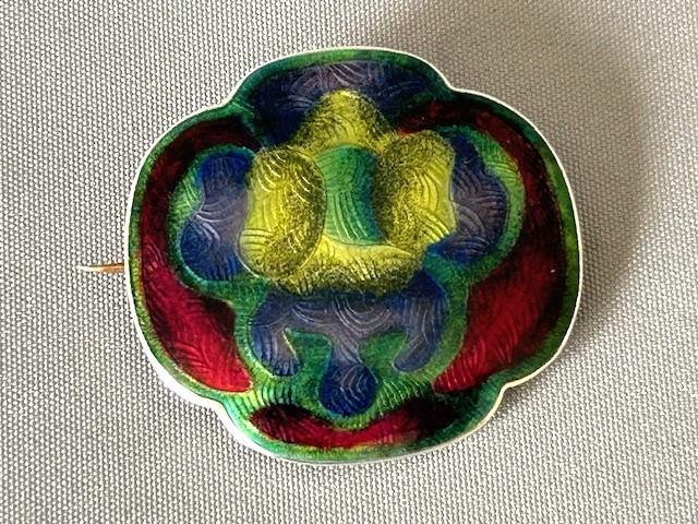 Art Deco Silver & Enamel Flower Brooch (1 of 7)