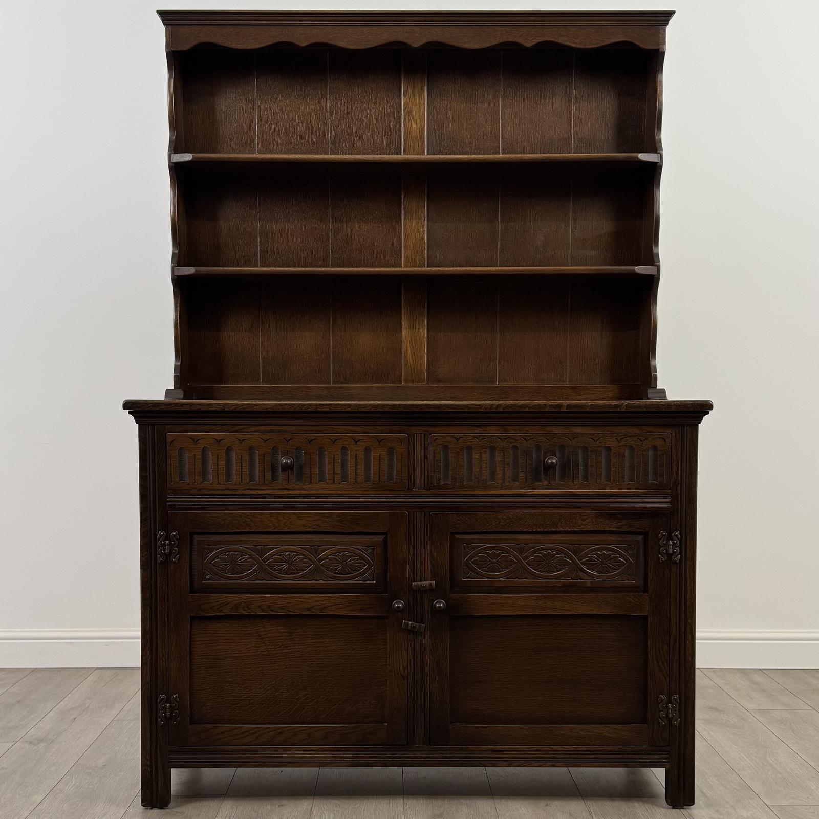 Antique 20th Century Good Quality Dresser in Oak (1 of 13)