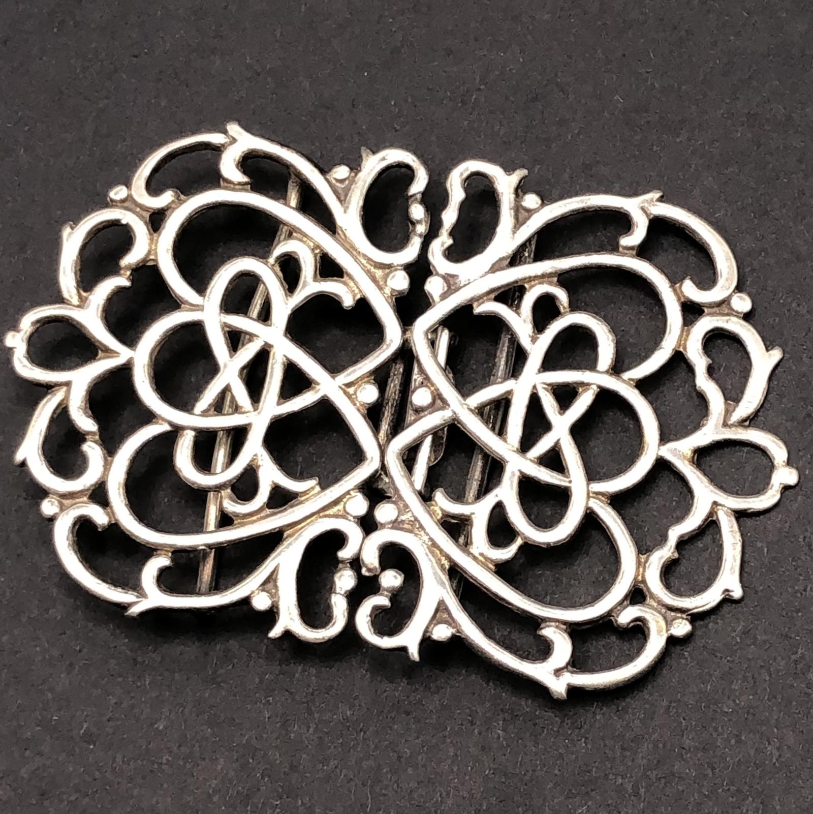 Entwined Heart Silver Belt Buckle, Walker & Hall (1 of 4)