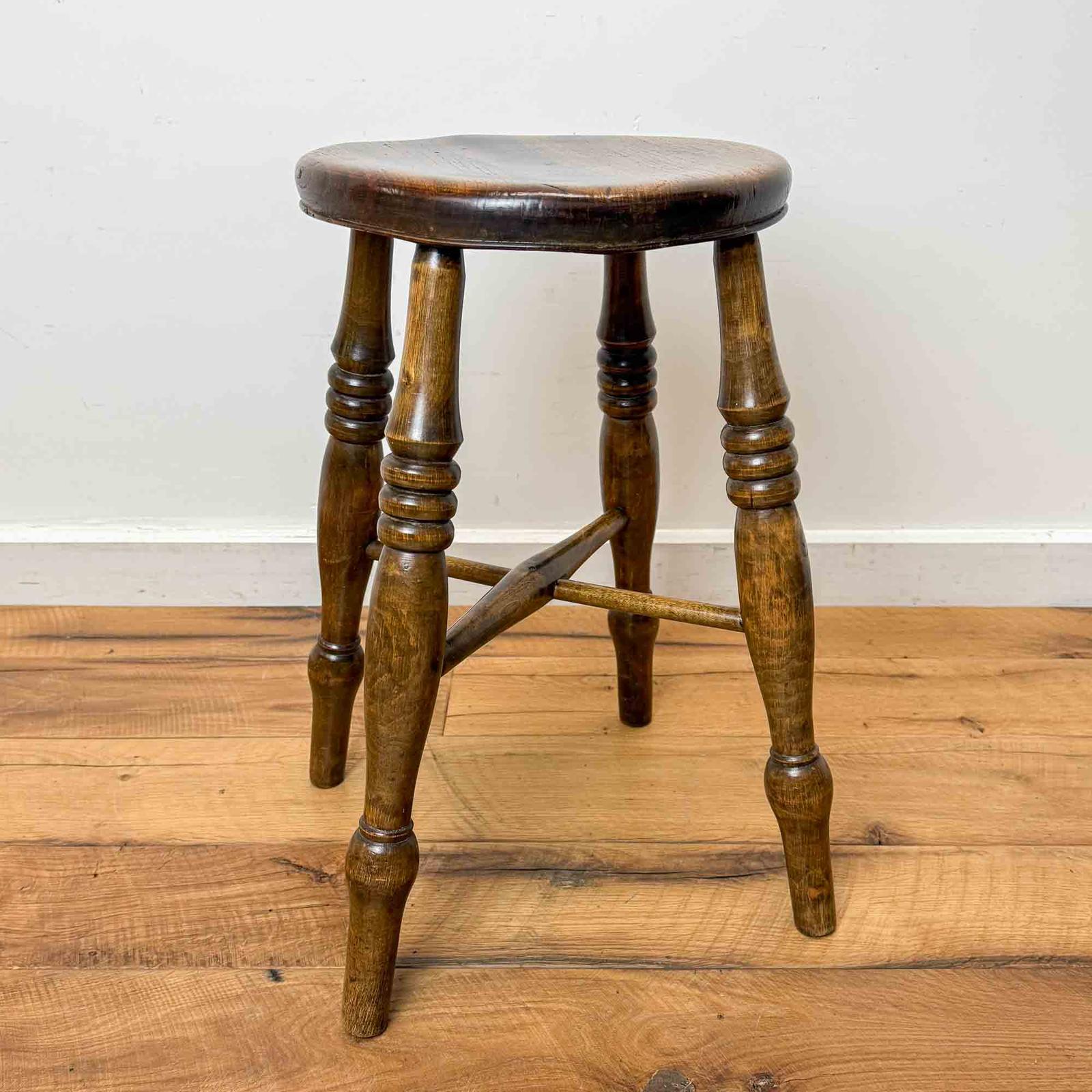 Antique Kitchen or Tavern Stool (1 of 8) Antique Kitchen or Tavern Stool (1 of 8)