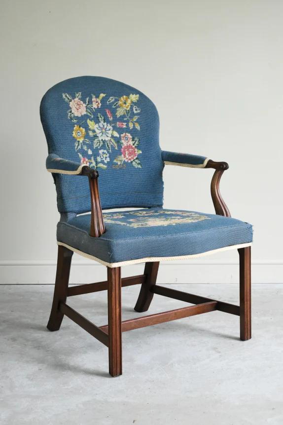 Georgian Style Arm Chair (1 of 16)