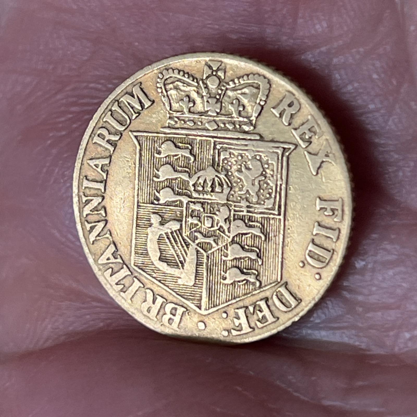 George III - 1818 Gold Half Sovereign (1 of 18)