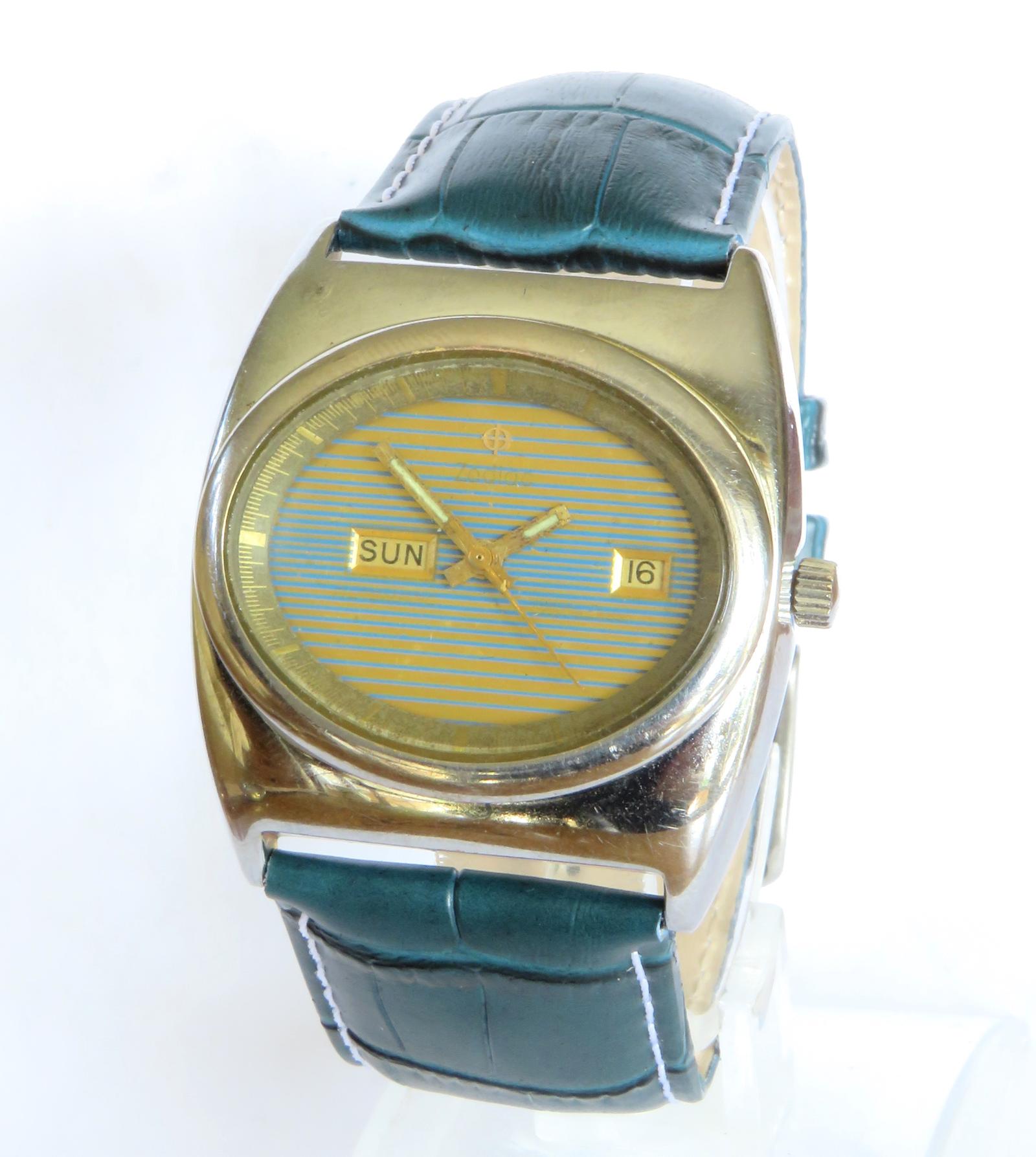 Watch: Gents Zodiac SST36000 Wrist Watch (1 of 5)