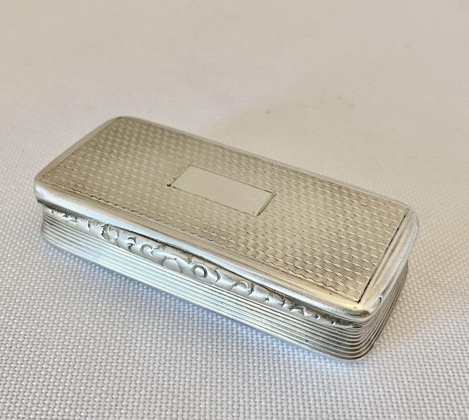 Nathanial Mills Snuff Box - Birmingham 1829 (1 of 9) Nathanial Mills Snuff Box - Birmingham 1829 (1 of 9)