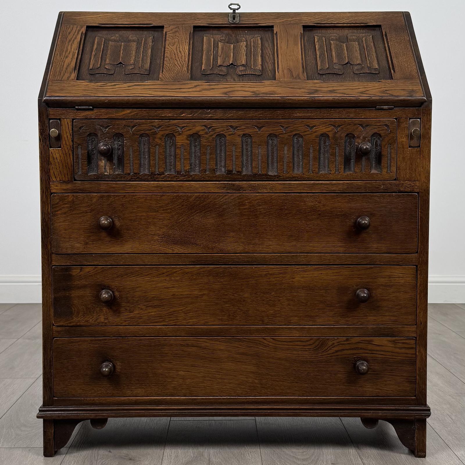 Antique 20th Century Good Quality Linenfold Bureau In Oak (1 of 13)