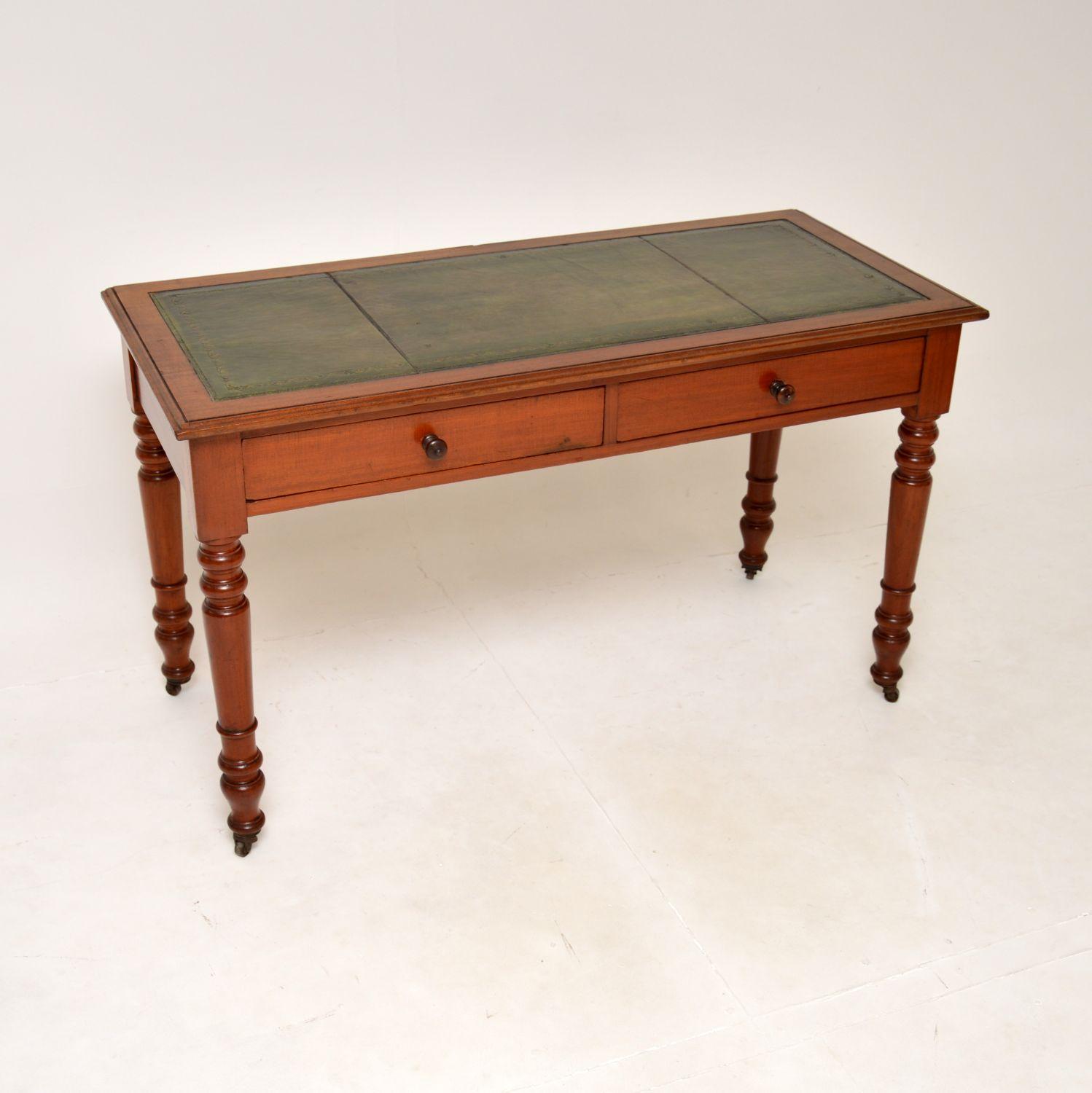 Antique Victorian Mahogany Writing Table / Desk by James Shoolbred (1 of 12) Antique Victorian Mahogany Writing Table / Desk by James Shoolbred (1 of 12)