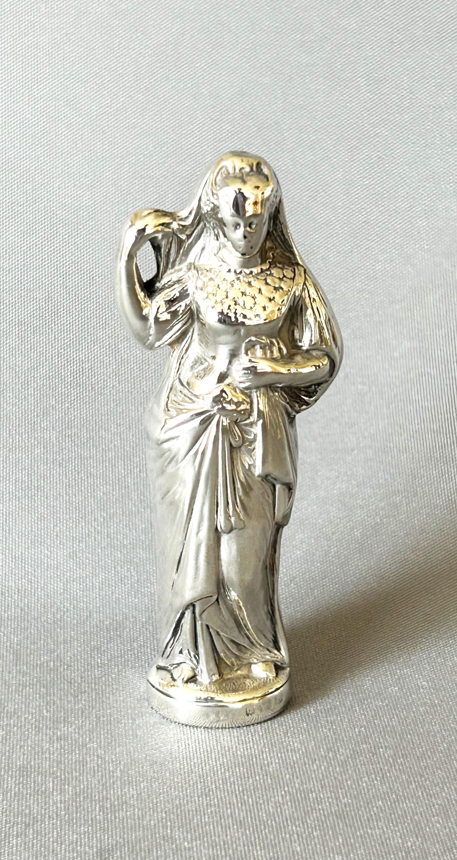 Rare Victorian Classical Figure Silver Seal (1 of 7)