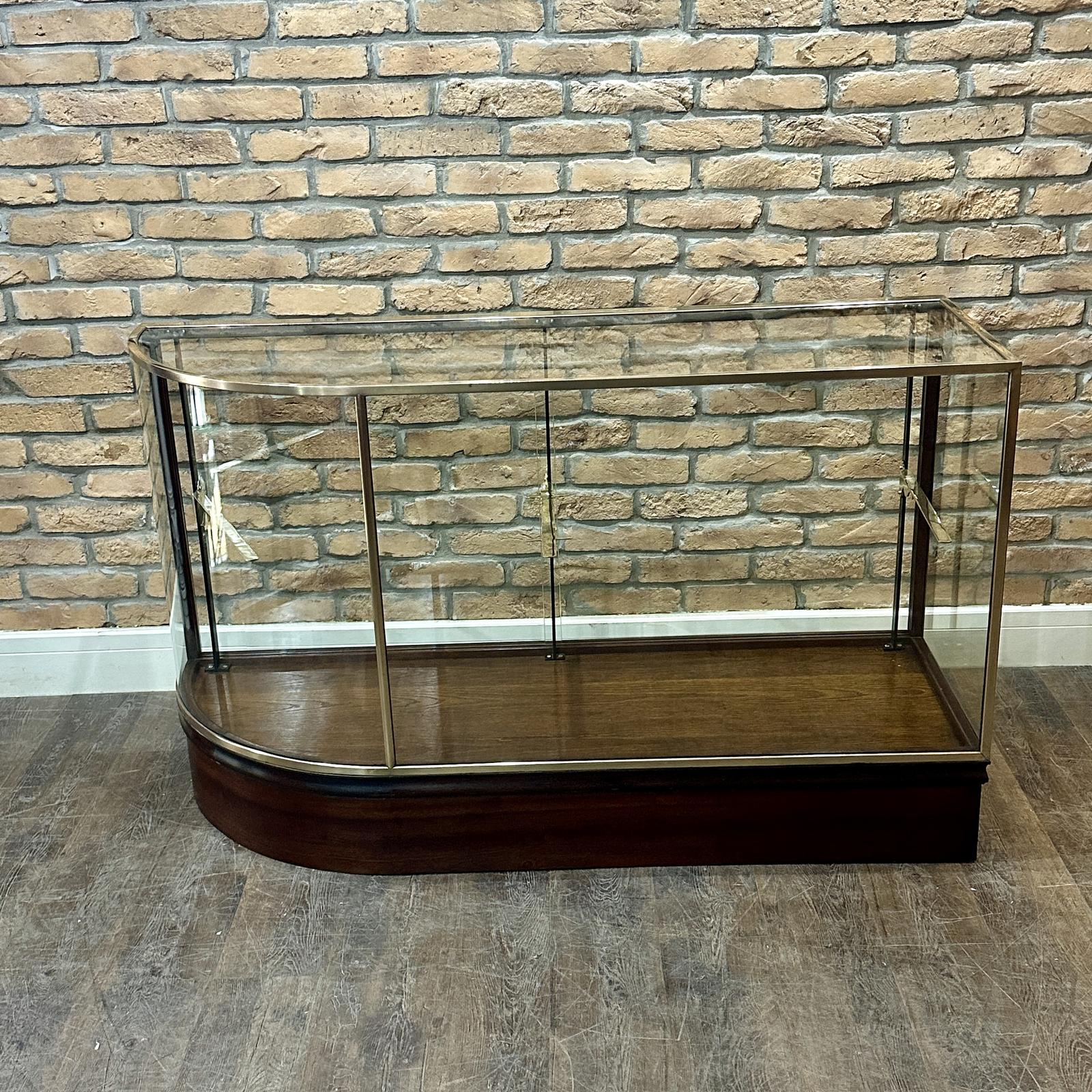 1920s Bow End Display Counter (1 of 6) 1920s Bow End Display Counter (1 of 6)